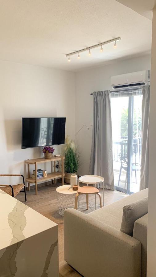 Paloma Living - Luxury Flat Margarita Gardens No.108 Appartement Paphos